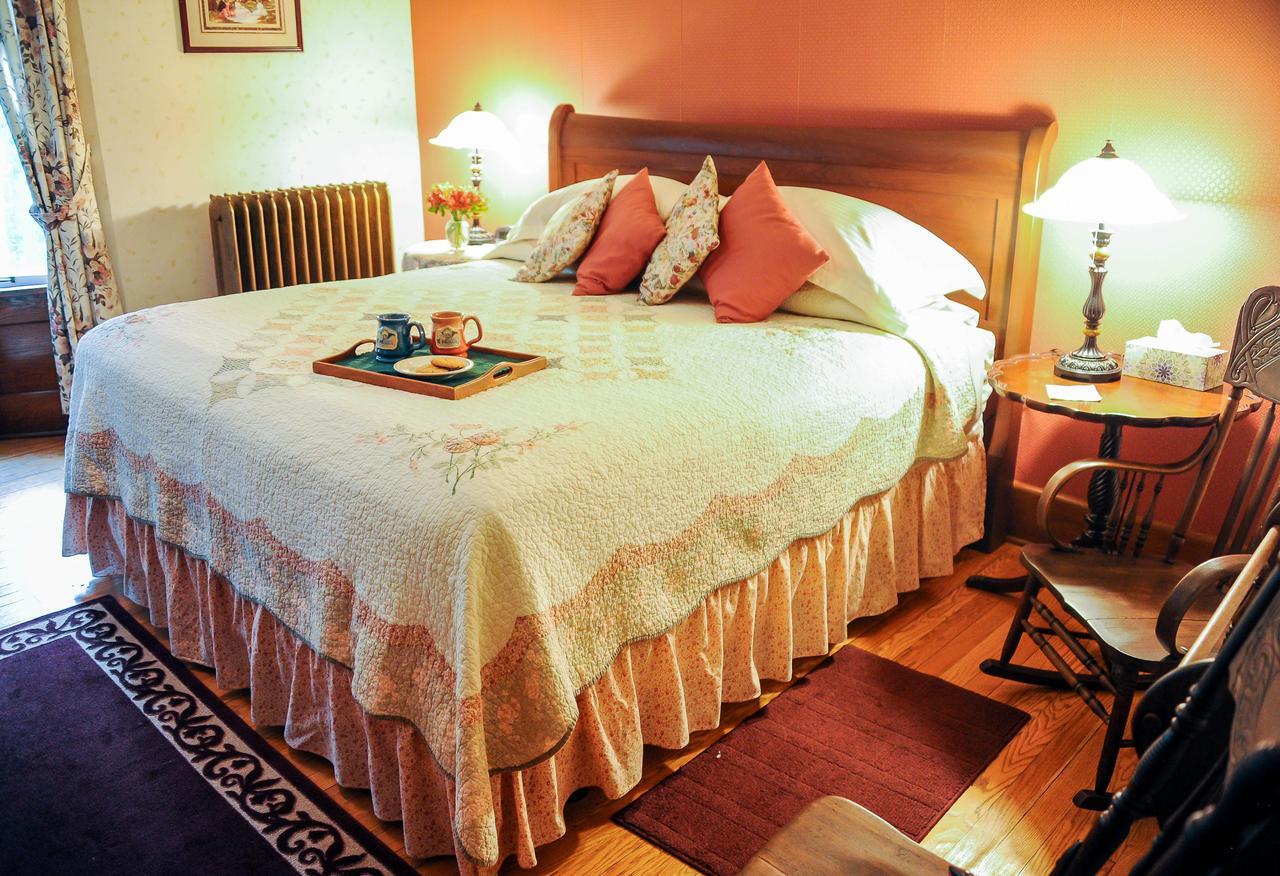 The White Oak Inn Zuck Εξωτερικό φωτογραφία